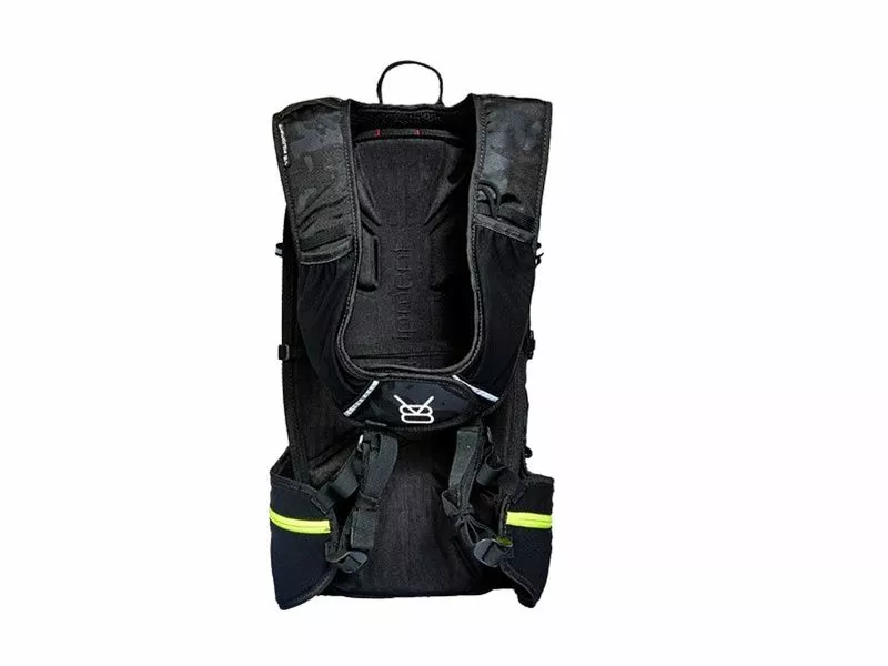 V8 Equipment Mochila De Hidratación FRD 11.1 Camo Con Deposito Elite 5 V8 Equipment Mochila De Hidratación FRD 11.1 Camo Con Deposito Elite - Imagen 3