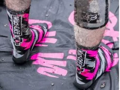 Muc-Off Calcetines Bolt -Tallas L/XL (43-46) -Bicicleta Ventas 427470