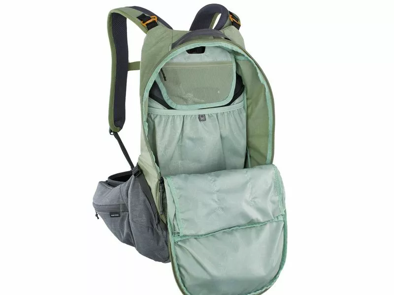 Evoc Mochila Trail Pro 16L Verde / Oliva 2021 6 Evoc Mochila Trail Pro 16L Verde / Oliva 2021 - Imagen 4